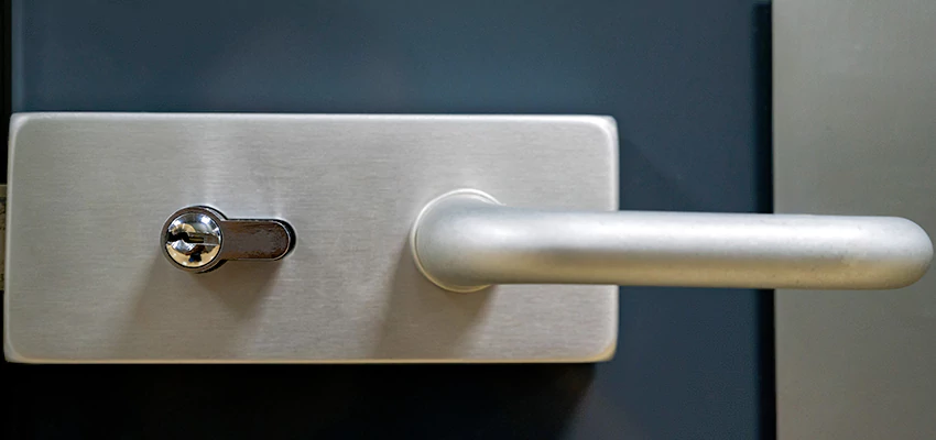 Change Patio Door Locks in Orland, California